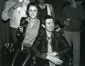 Ronnie Lane and wife, Boo Oldfield 1983, NY.jpg
